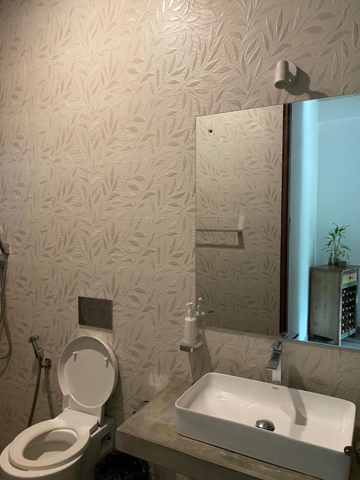 Lush Ayu Villa Ja-Ela Eksteriør billede